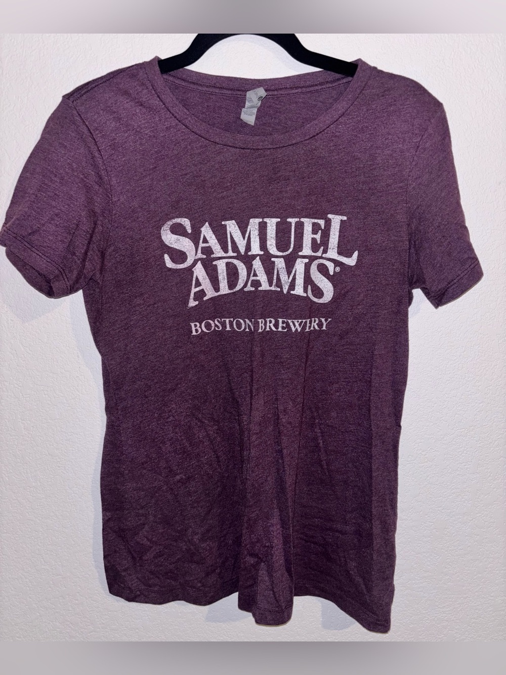 Next Level Apparel Women's Samuel Adams Logo Tee in Maroon